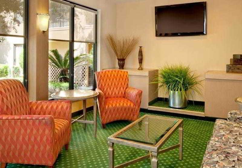 Hotel Courtyard By Marriott Houston Hobby Airport Exterior foto